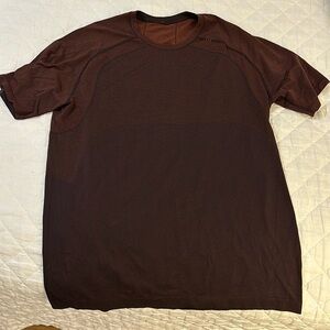 Lululemon Metal Vent Tech XL